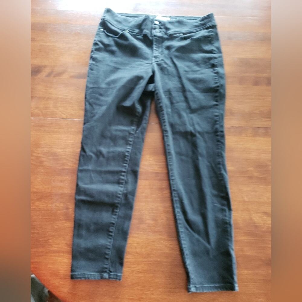 LANE BRYANT 18 straight leg jeans low rise jeans